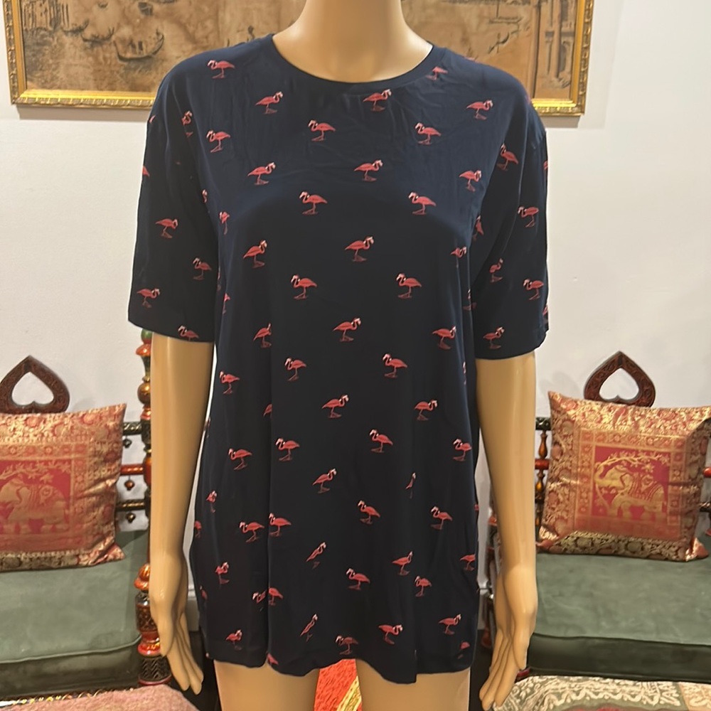 Christmas Flamingo 🦩 Denim & Flower (Ricky Singh) Navy blue tee-shirt.